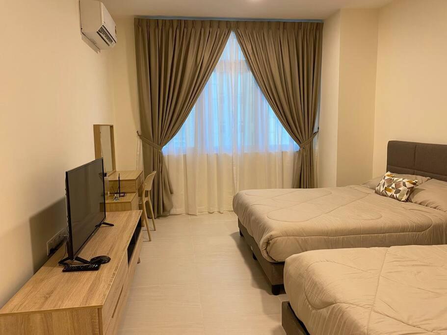 Myhome @ Riverine Resort Kuching Exterior foto